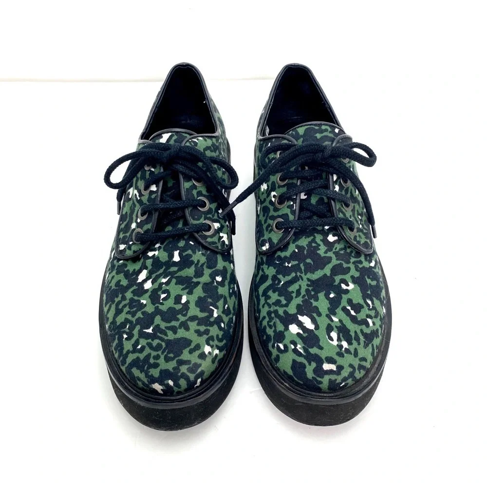 AGNES b Leopard Canvas Platform Oxfords Shoes in Green Size 7